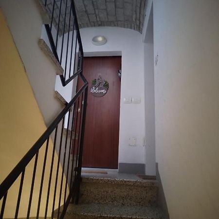 Guazzo Apartment - Self Check-In Parma Eksteriør billede
